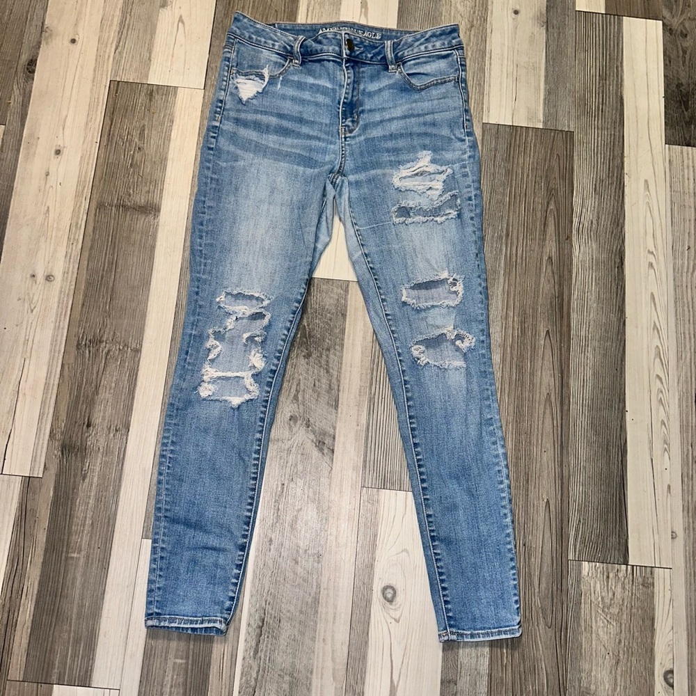American Eagle skinny jeans